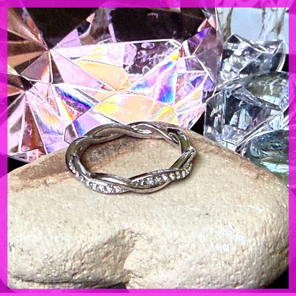 Silver Silver Pavé Crystal Eternity Band Ring Women Stackable Rope Sz 8
